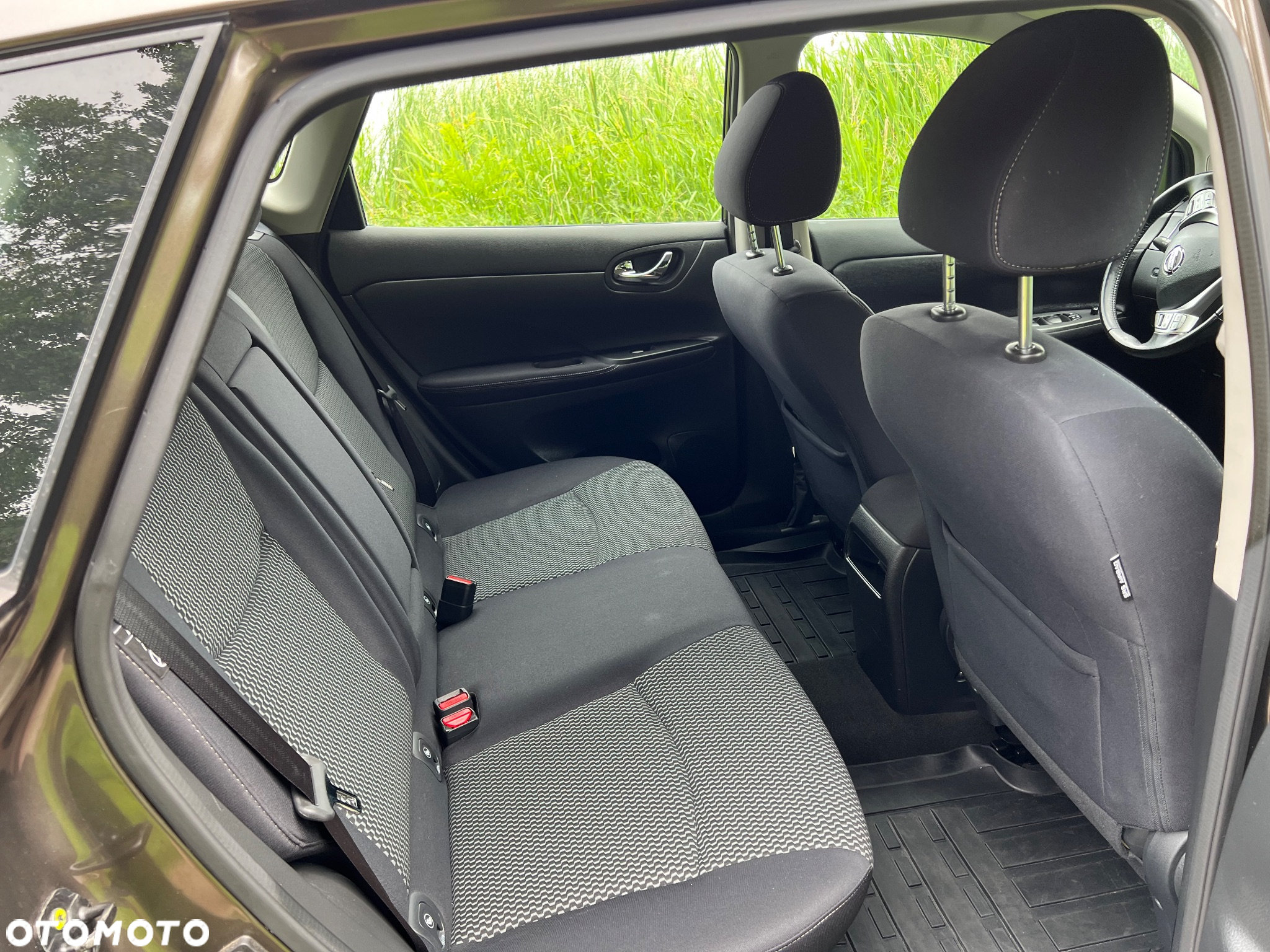 Nissan Pulsar 1.2 DIG-T Tekna - 10