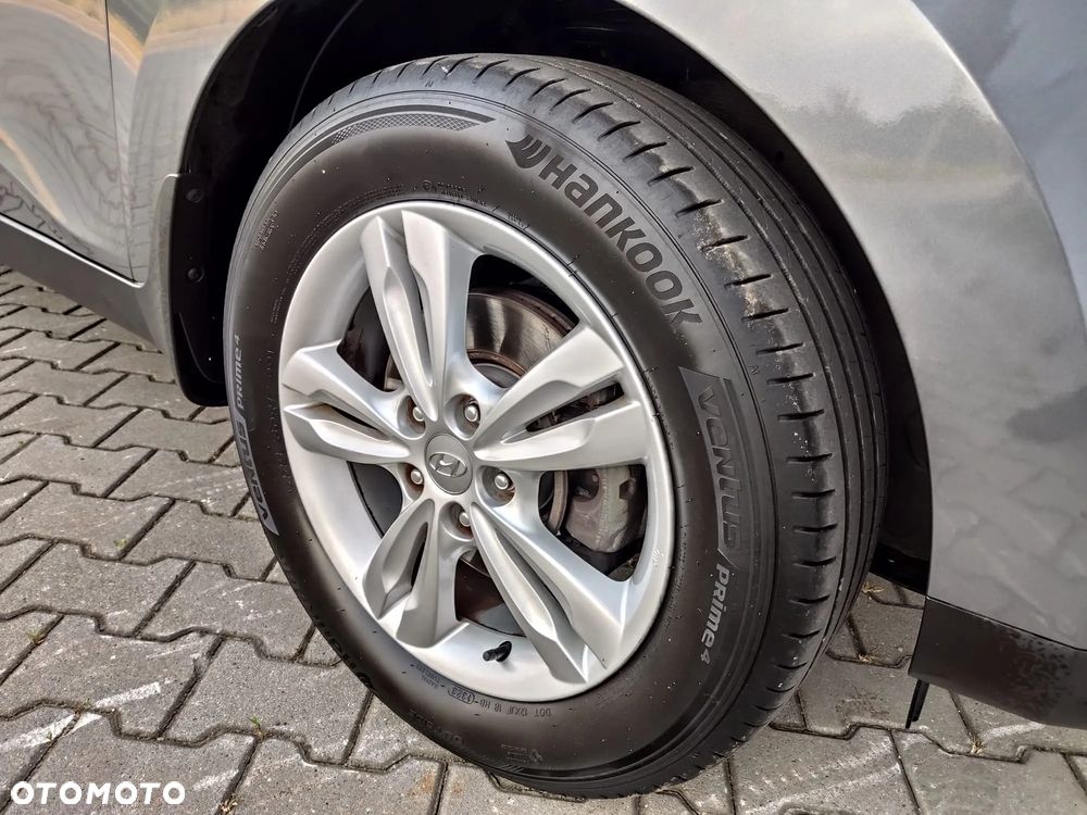 Hyundai ix35 blue 1.6 2WD Finale Gold - 30