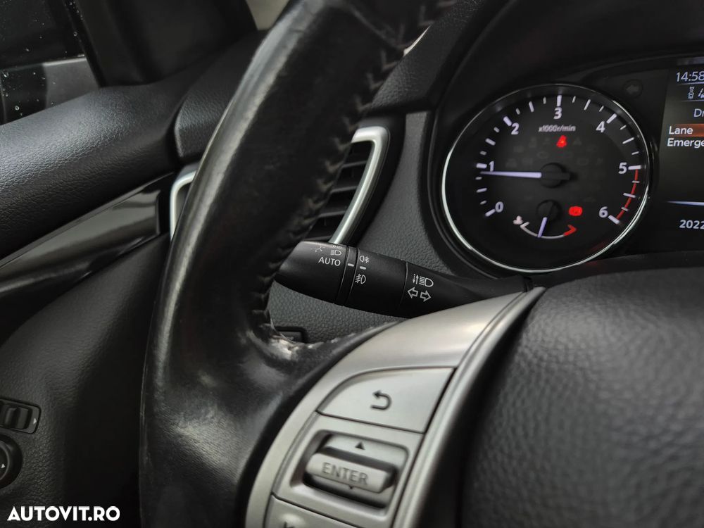 Nissan Qashqai 1.5 DCI Start/Stop Tekna - 19