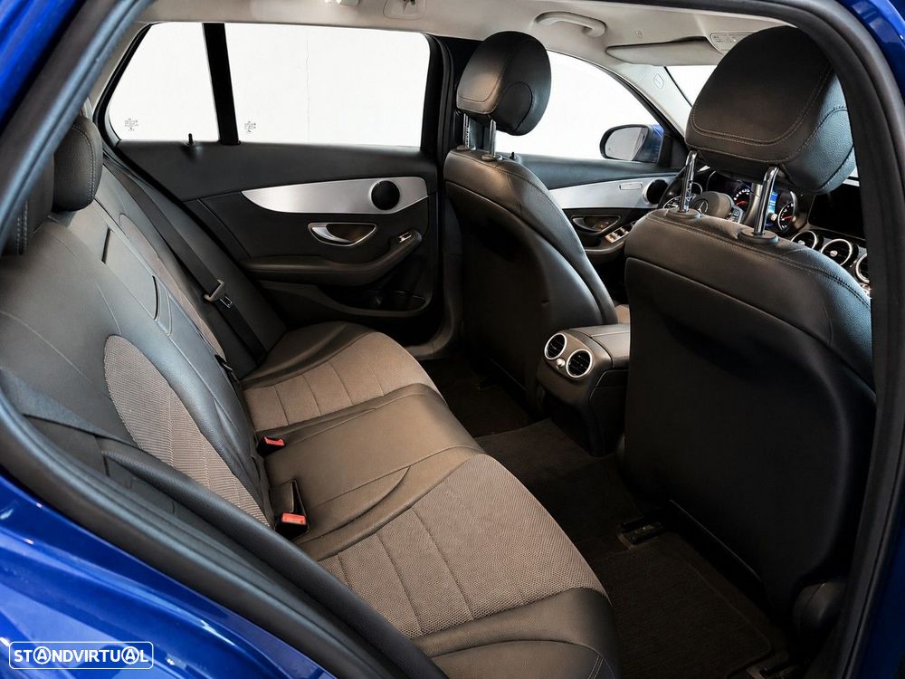 Mercedes-Benz C 300 - 4