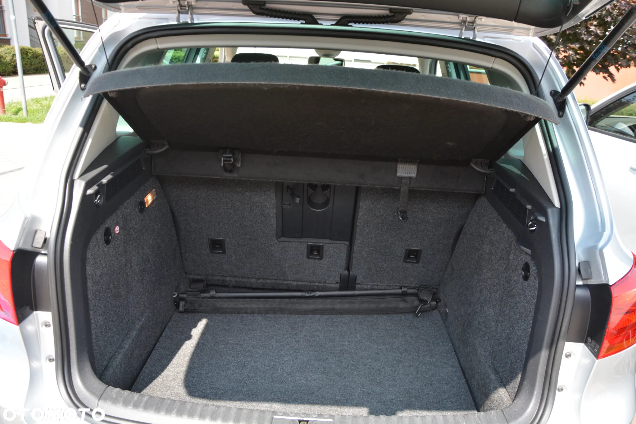 Volkswagen Tiguan 2.0 TDI 4Mot R-Style - 8