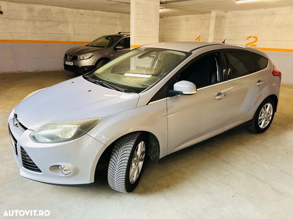 Ford Focus - 11