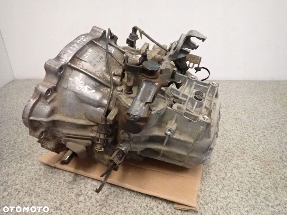 HYUNDAI i20 1.4d 08-12 SKRZYNIA BIEGÓW 6 BIEGÓW - 6