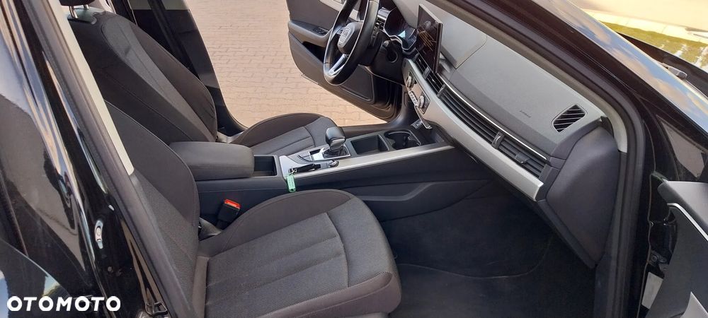 Audi A4 Avant 35 TDI mHEV Advanced S tronic - 14