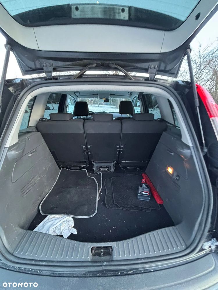 Ford C-MAX 1.8 Titanium - 13