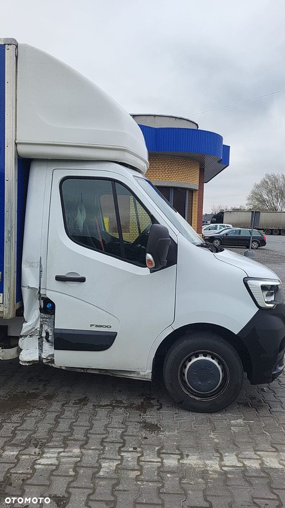 Renault Master - 3