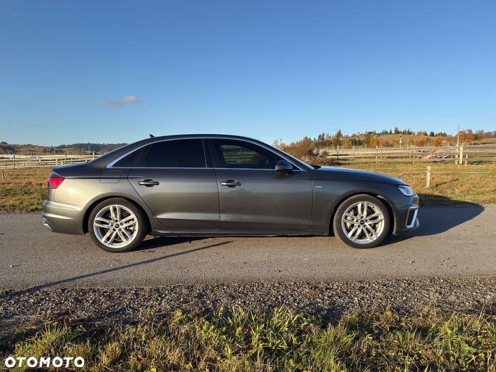 Audi A4 Limousine