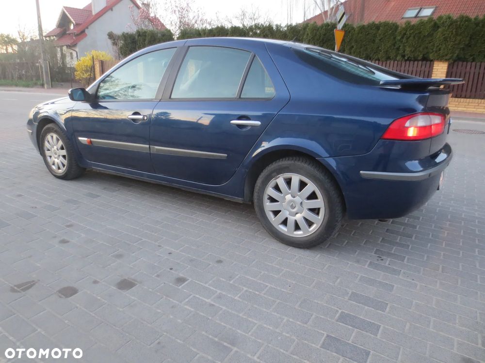 Renault Laguna 1.8 Alize - 14