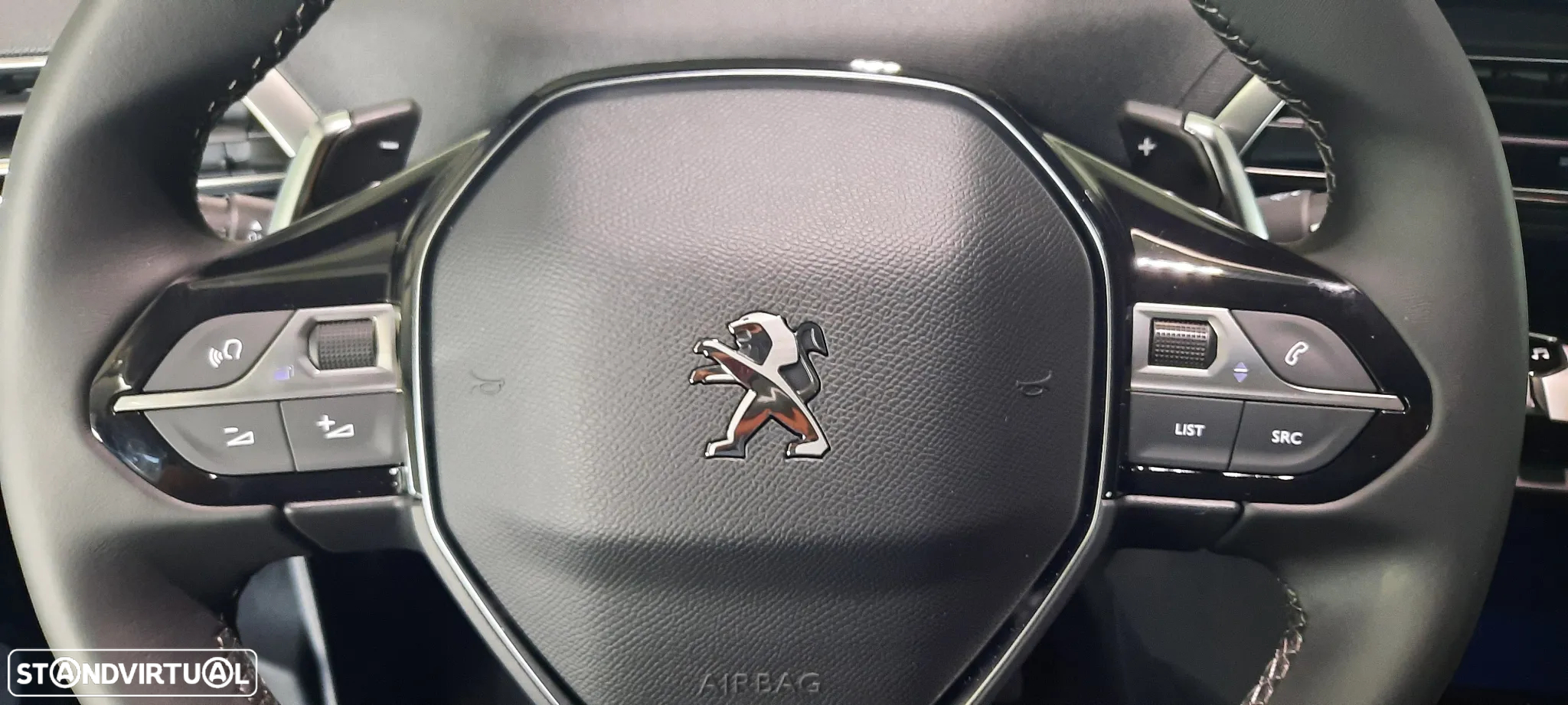 Peugeot 3008 1.2 PureTech Allure EAT8 - 26