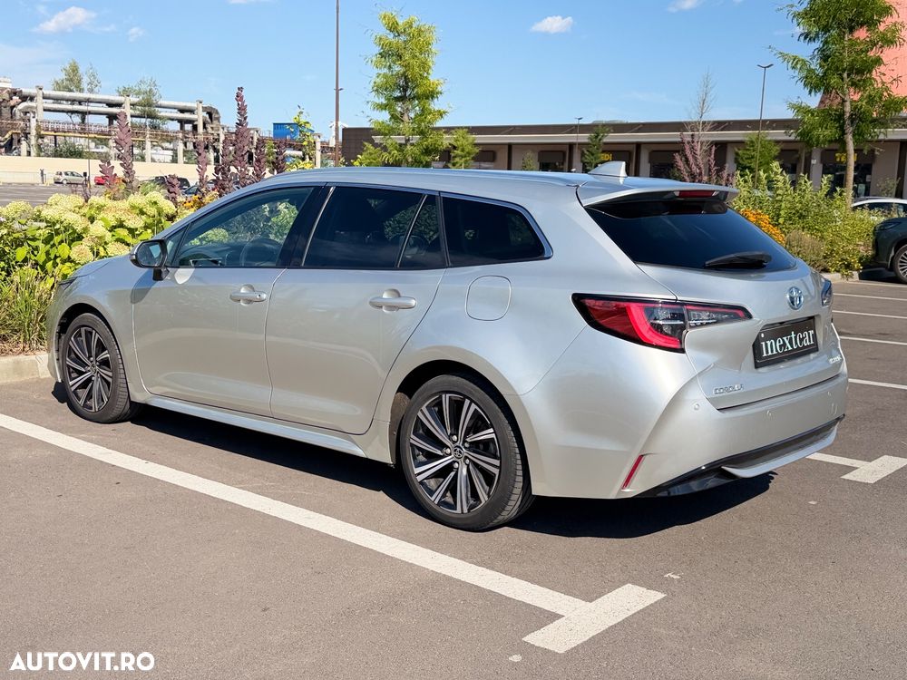 Toyota Corolla - 16