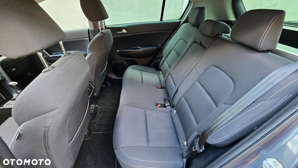 Kia Sportage 1.6 GDI L Business Line Plus 2WD - 22