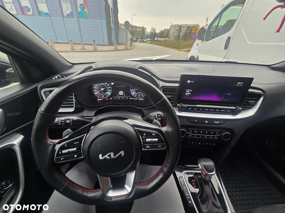 Kia ProCeed - 9