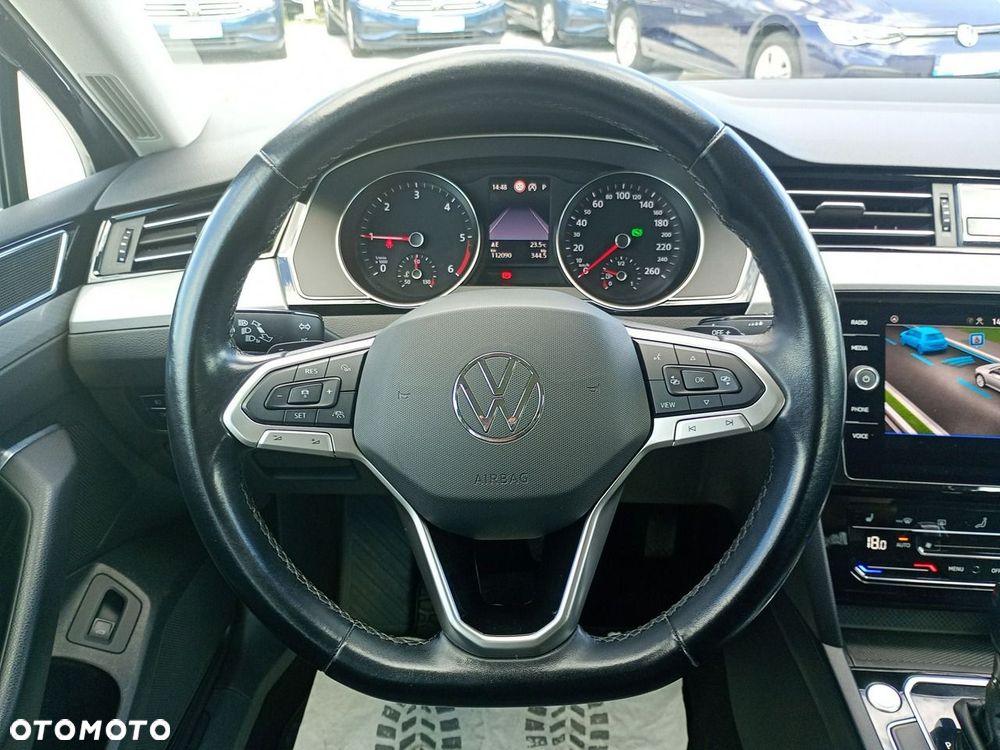 Volkswagen Passat Variant 2.0 TDI EVO Business DSG - 11