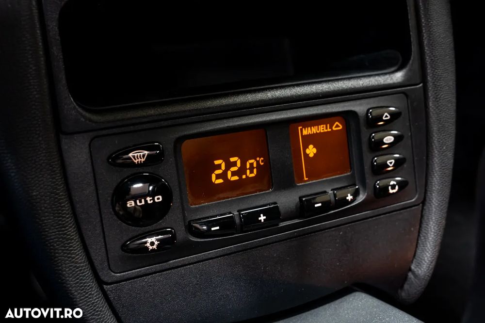 Porsche Boxster - 16