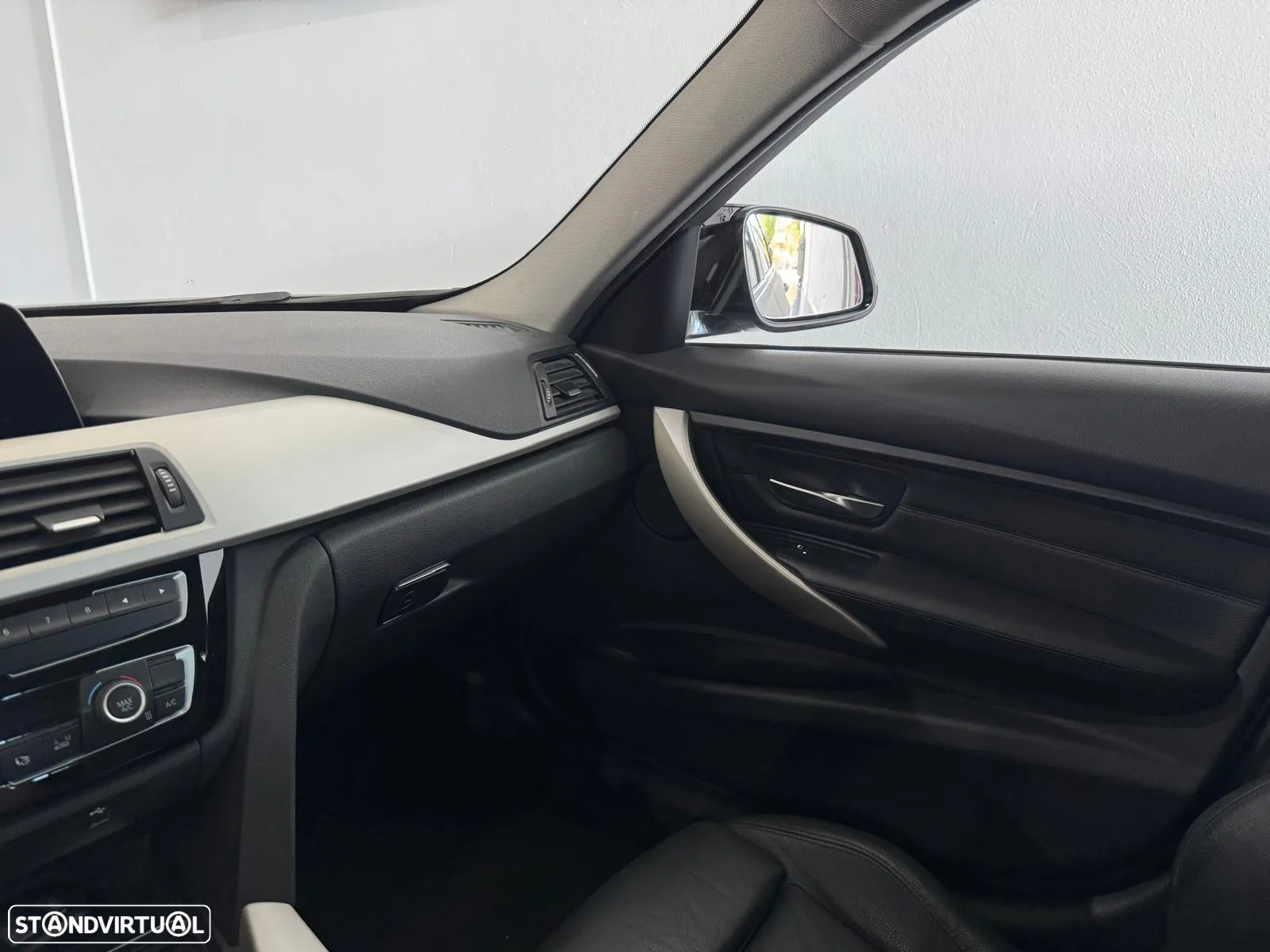 BMW 318 d Touring Pack M Auto - 28