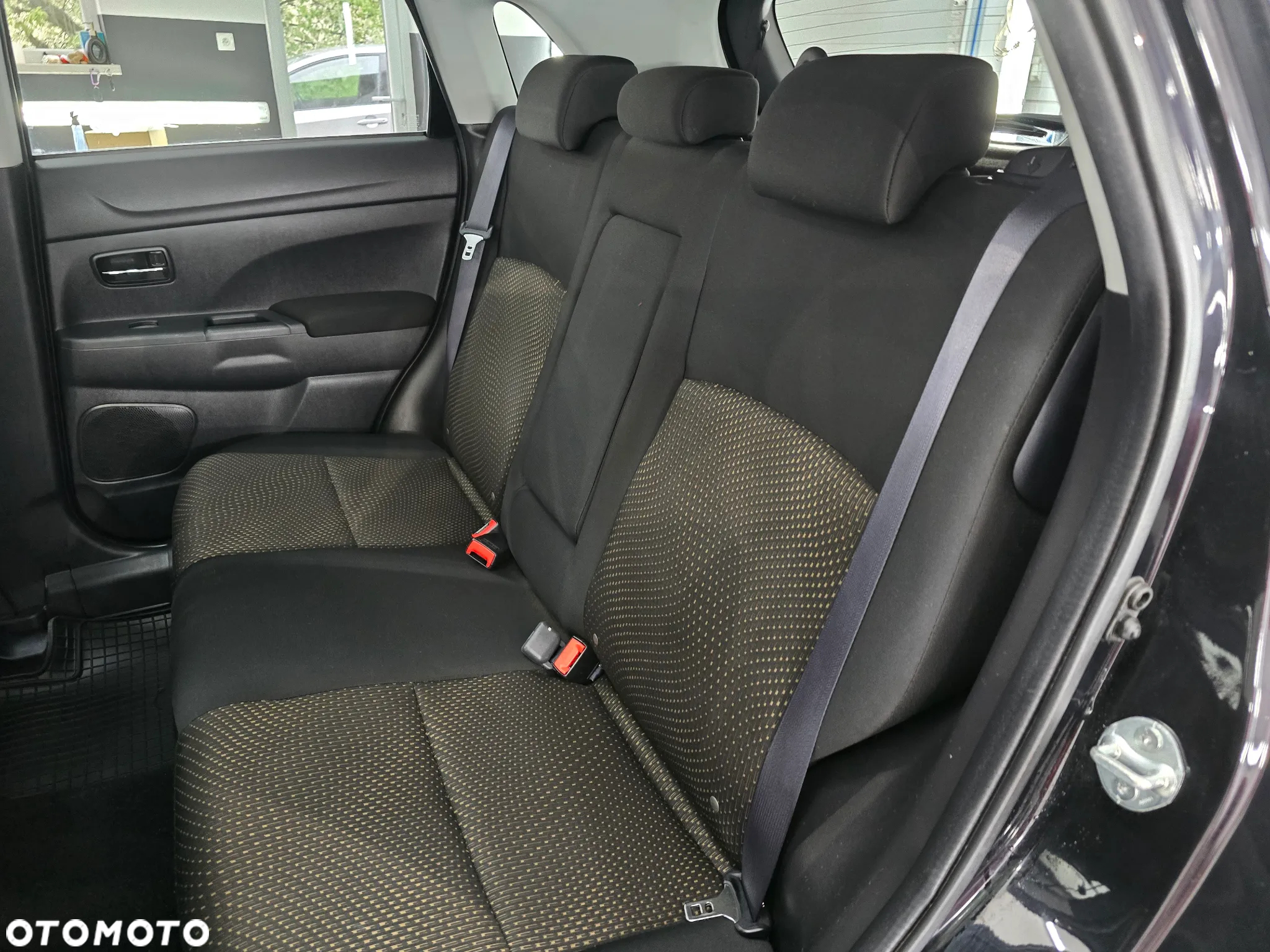 Mitsubishi ASX - 13