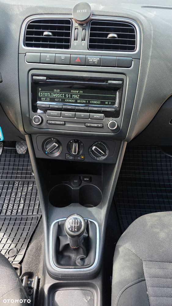 Volkswagen Polo - 32