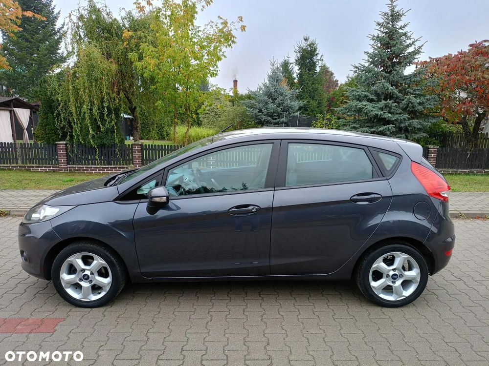 Ford Fiesta - 4