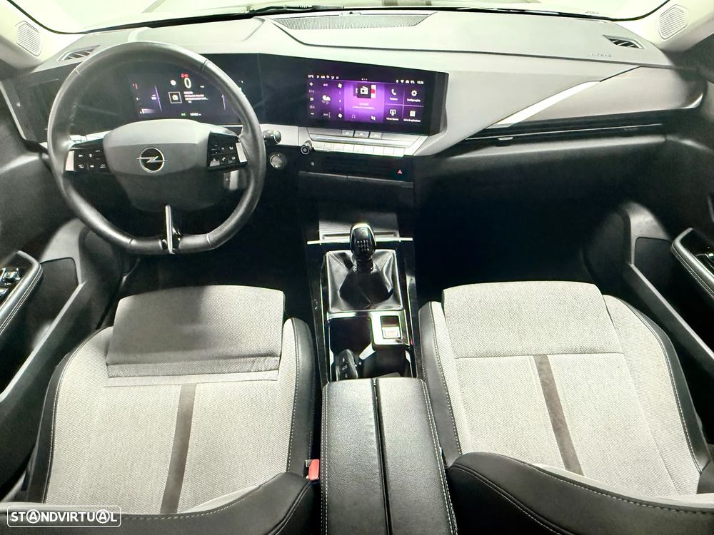 Opel Astra 1.5 D Elegance - 3