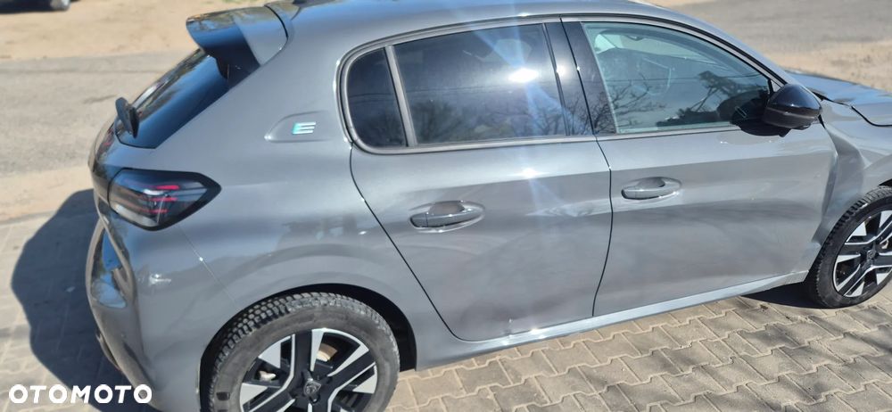 Peugeot 208 Allure Pack - 6