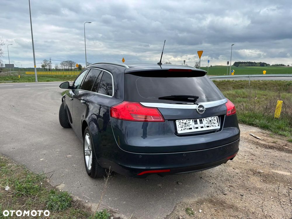 Opel Insignia - 8