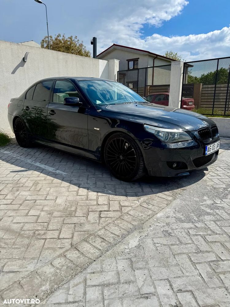 BMW Seria 5 550i Aut. - 3