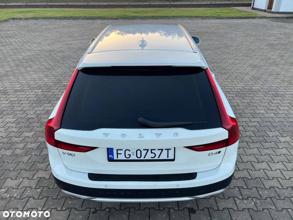 Volvo V90 - 9