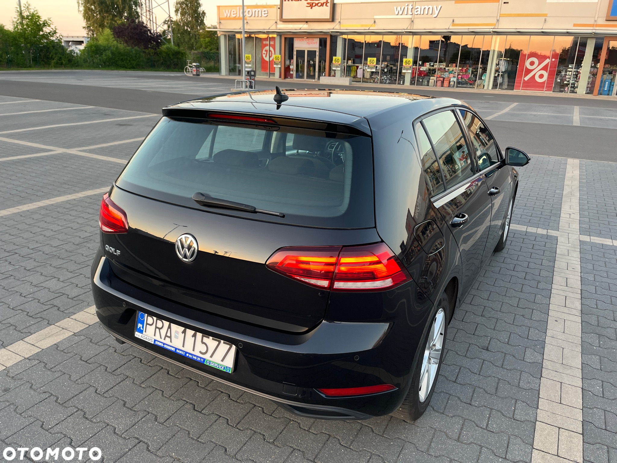 Volkswagen Golf VII 1.6 TDI BMT Trendline - 24