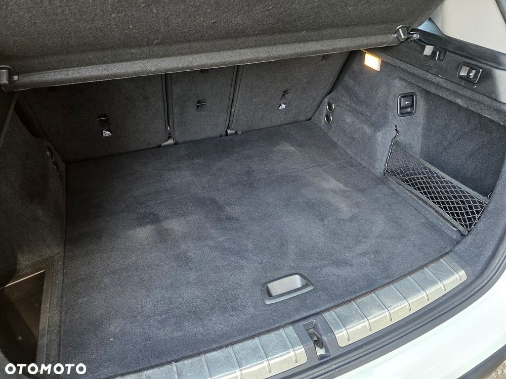 BMW X1 - 22