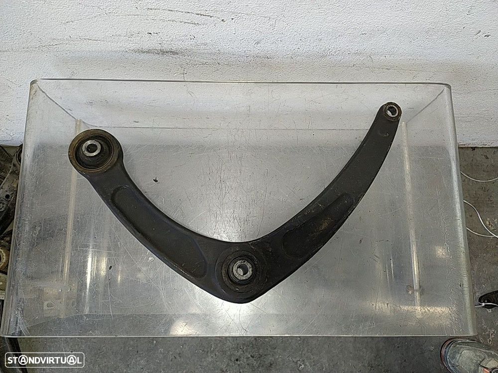 Braço Suspensão Frente Direito Peugeot 307 Break (3E) - 10