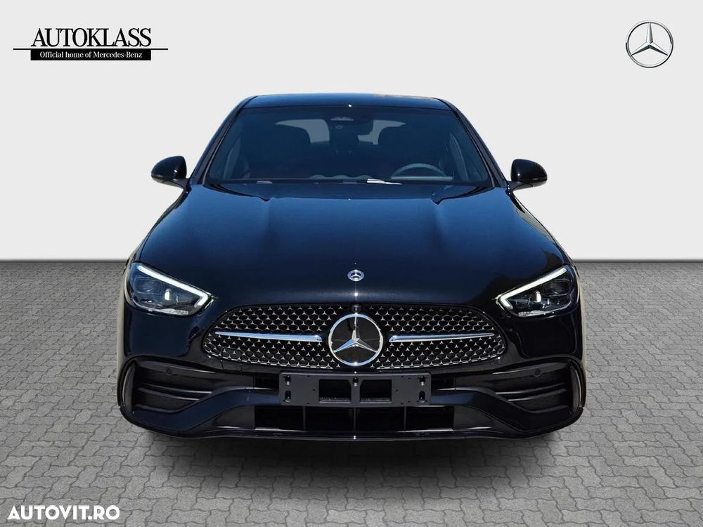 Mercedes-Benz C 220 d 4Matic T 9G-TRONIC AMG Line - 4