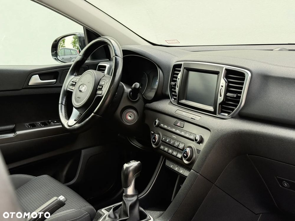 Kia Sportage - 25