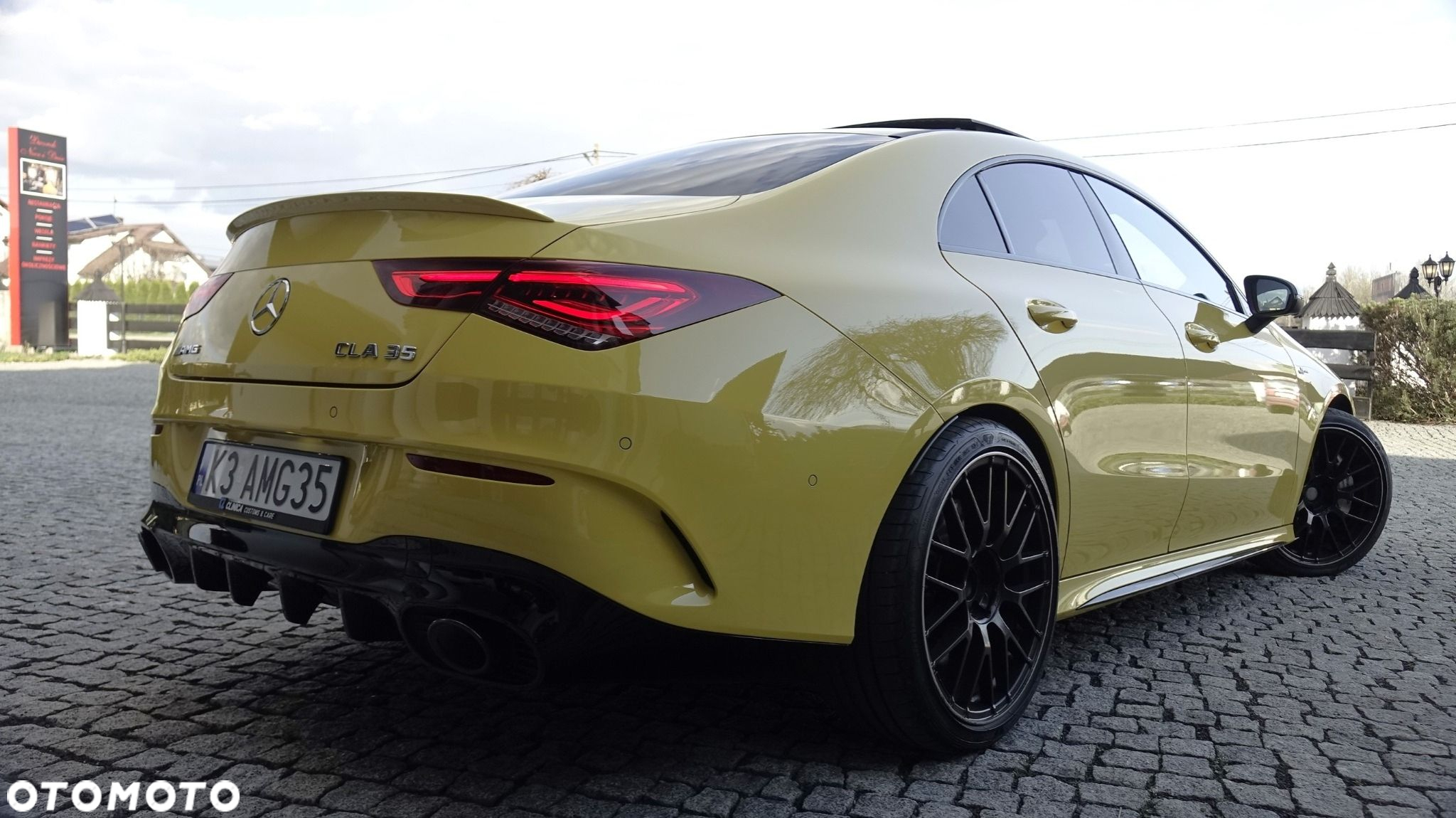 Mercedes-Benz CLA - 2