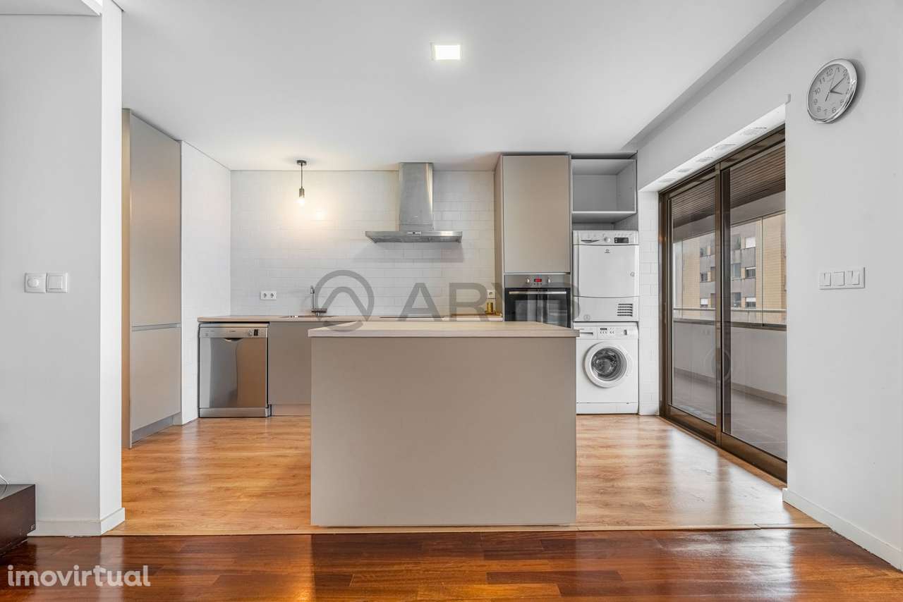 Apartamento T3 Renovado em Maximinos – Braga - Grande imagem: 3/24