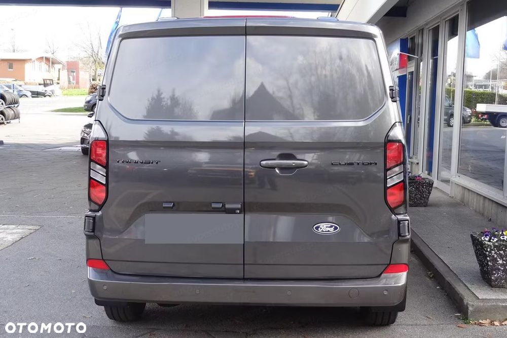 Ford Transit Custom 320 L2H1 Trend AT8 2.0 170KM - 6
