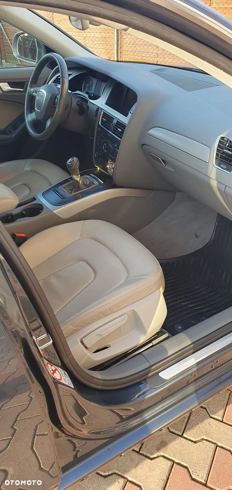 Audi A4 Avant 2.0 TDI - 1