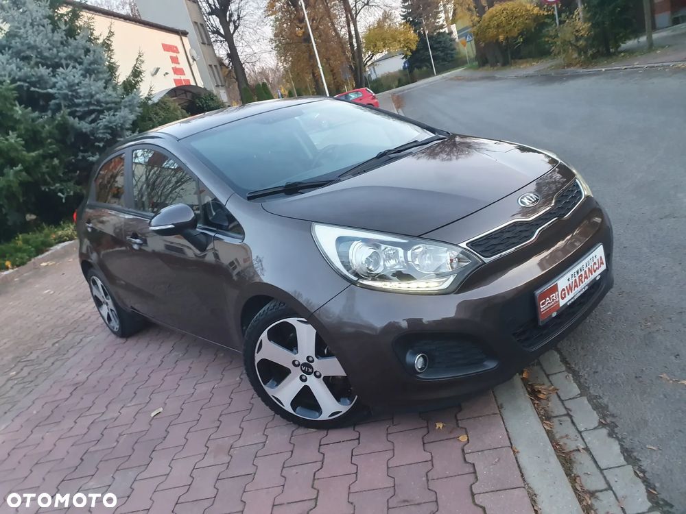 Kia Rio 1.4 XL Business Line - 27