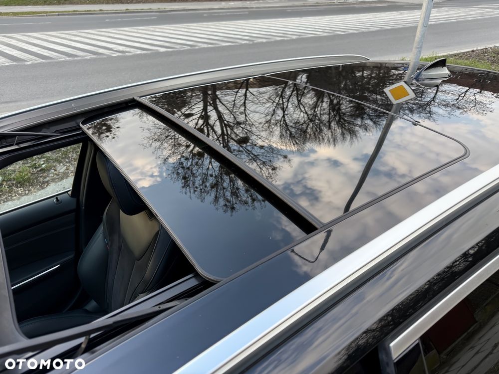 BMW Seria 3 320d xDrive M Sport - 14