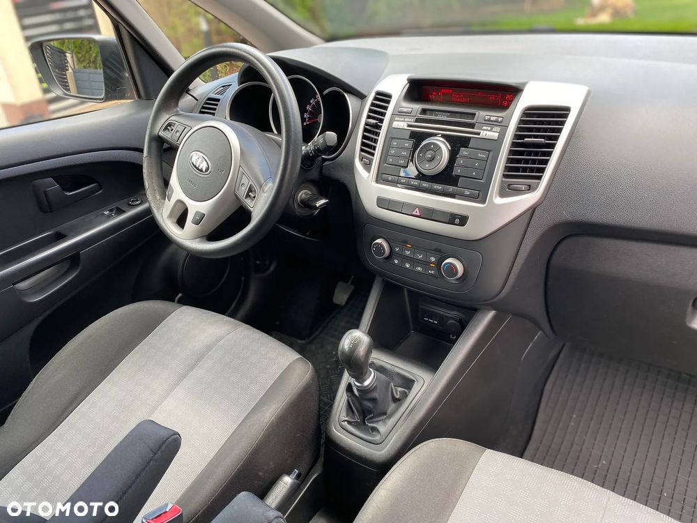 Kia Venga 1.4 L - 15