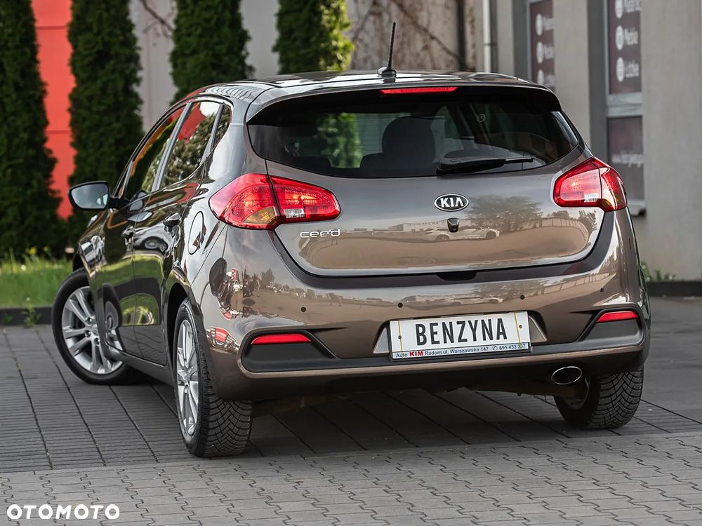 Kia Ceed 1.6 GDI Platinum Edition - 8