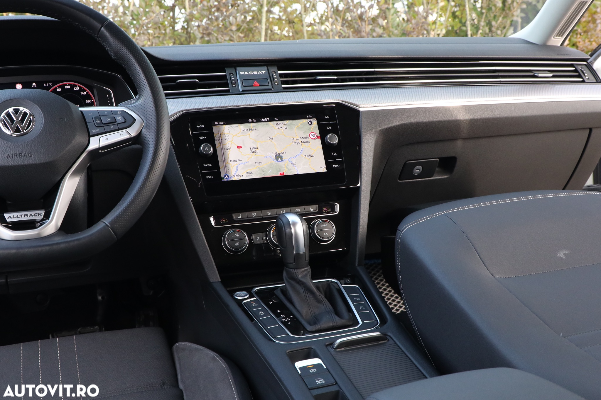 Volkswagen Passat Alltrack 2.0 TDI DSG 4Motion - 8