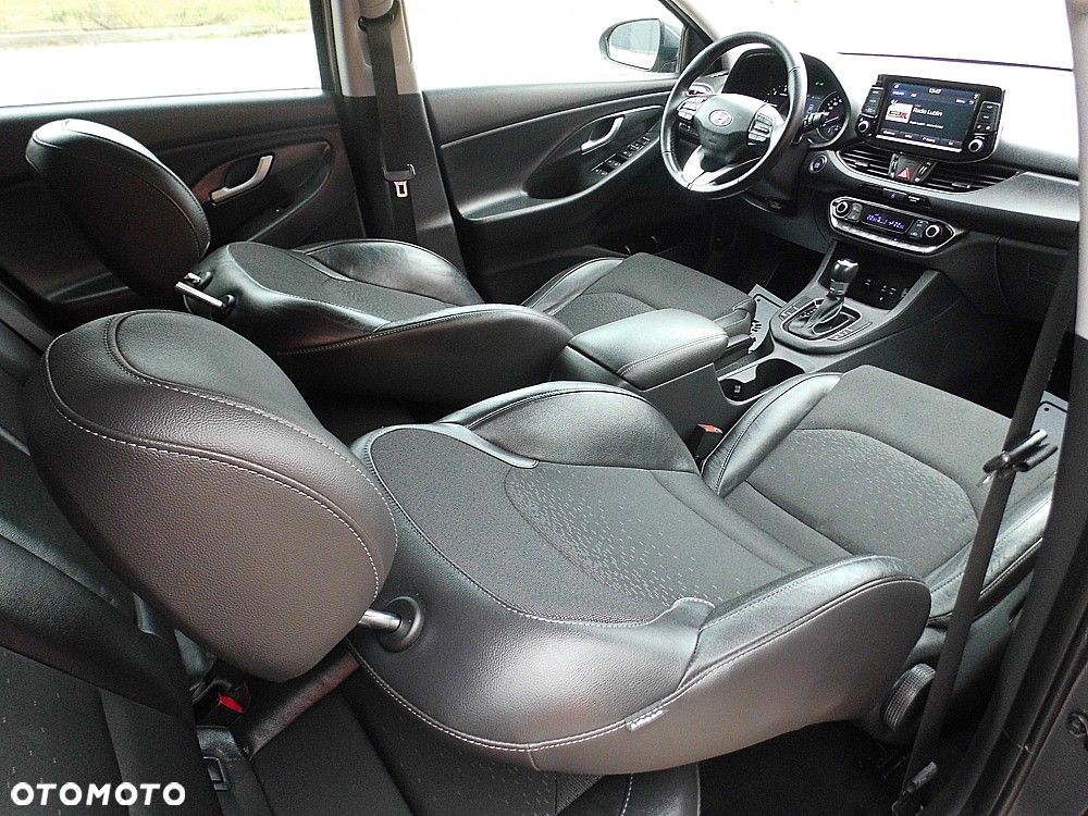 Hyundai i30 1.6 CRDI Premium DCT - 18