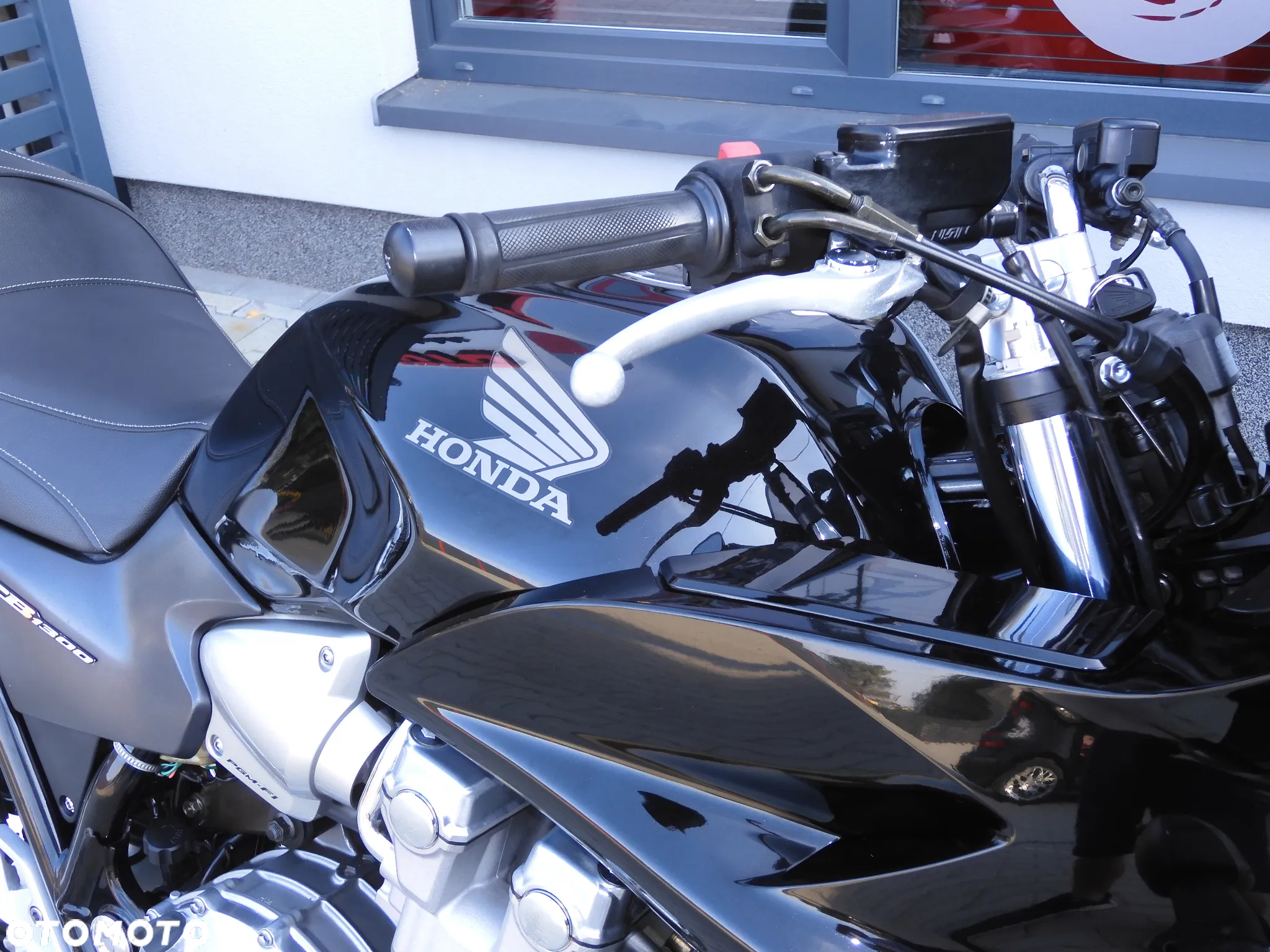 Honda CB - 9