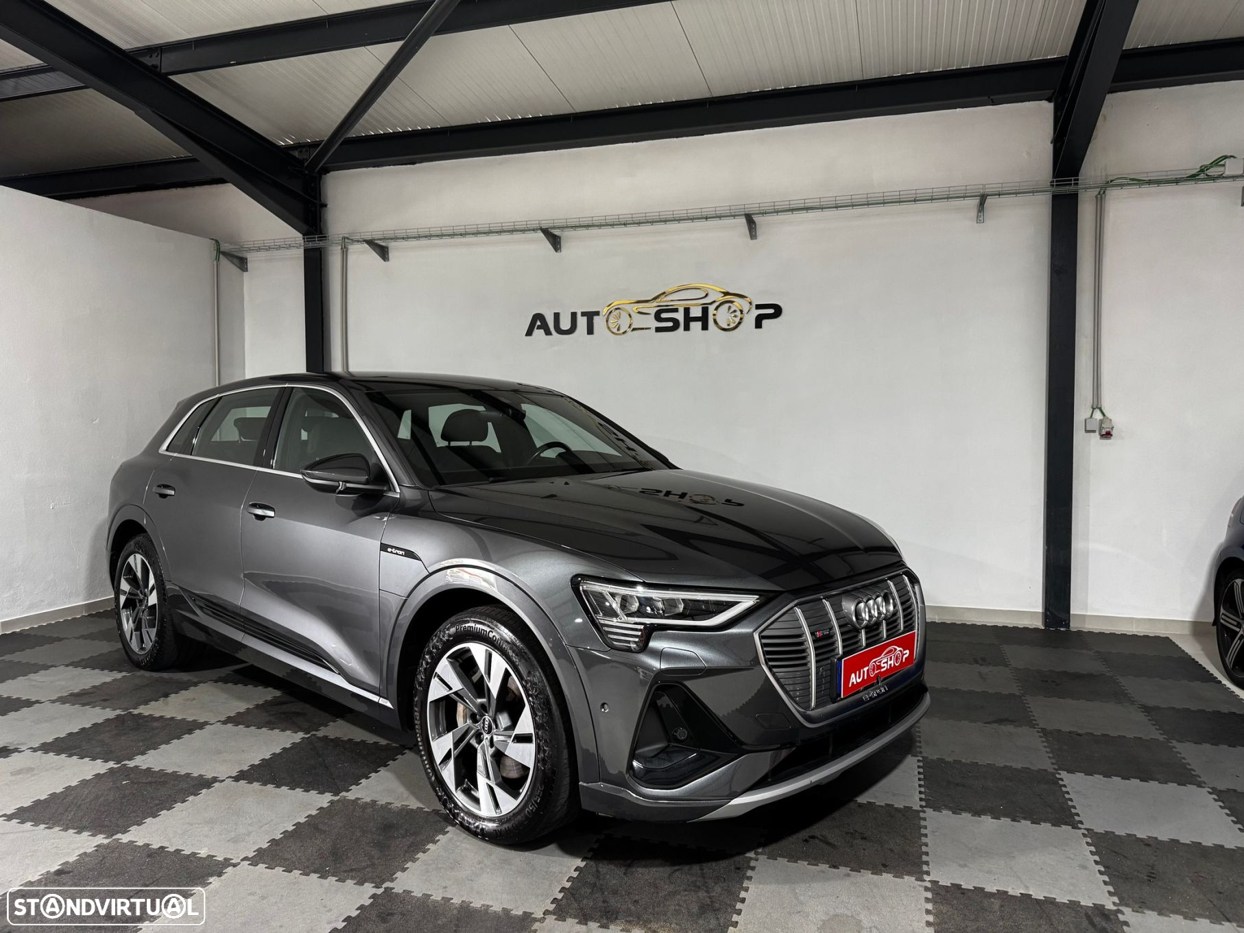 Audi e-tron 55 quattro S line - 4