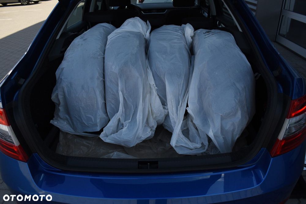 Skoda Octavia 1.4 TSI Ambition - 34