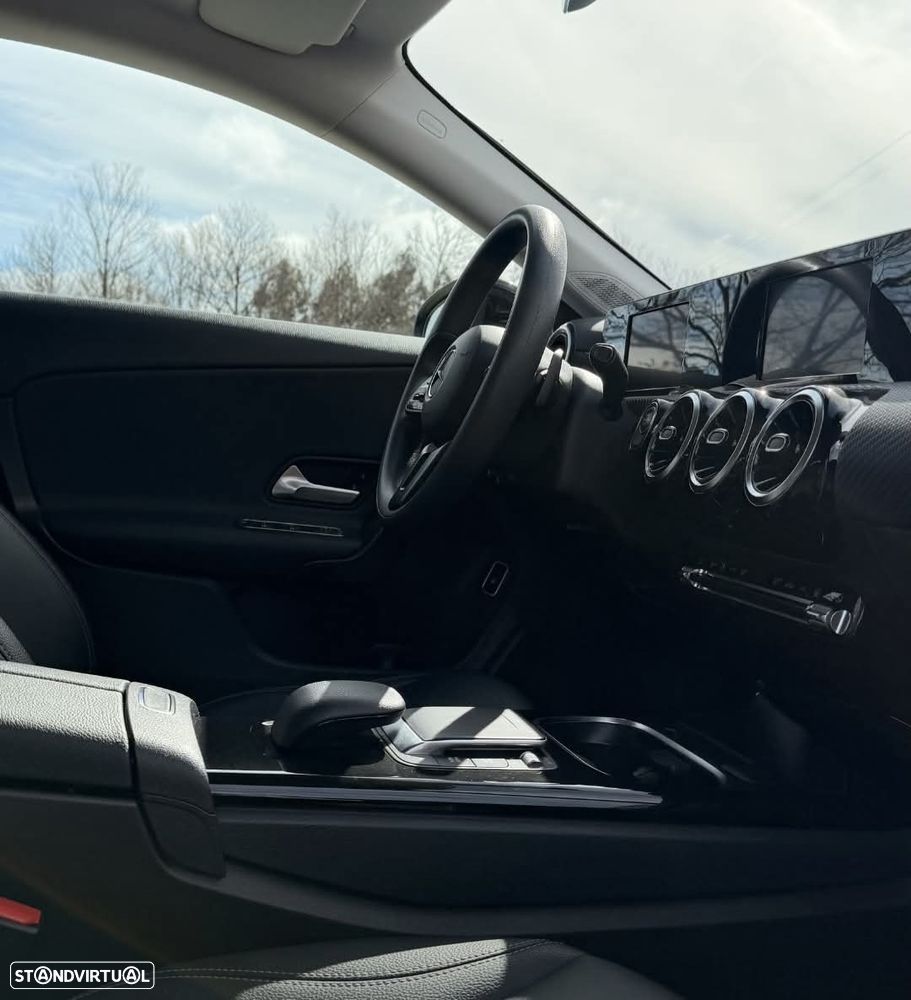 Mercedes-Benz CLA 250 e Shooting Brake Style Plus - 3