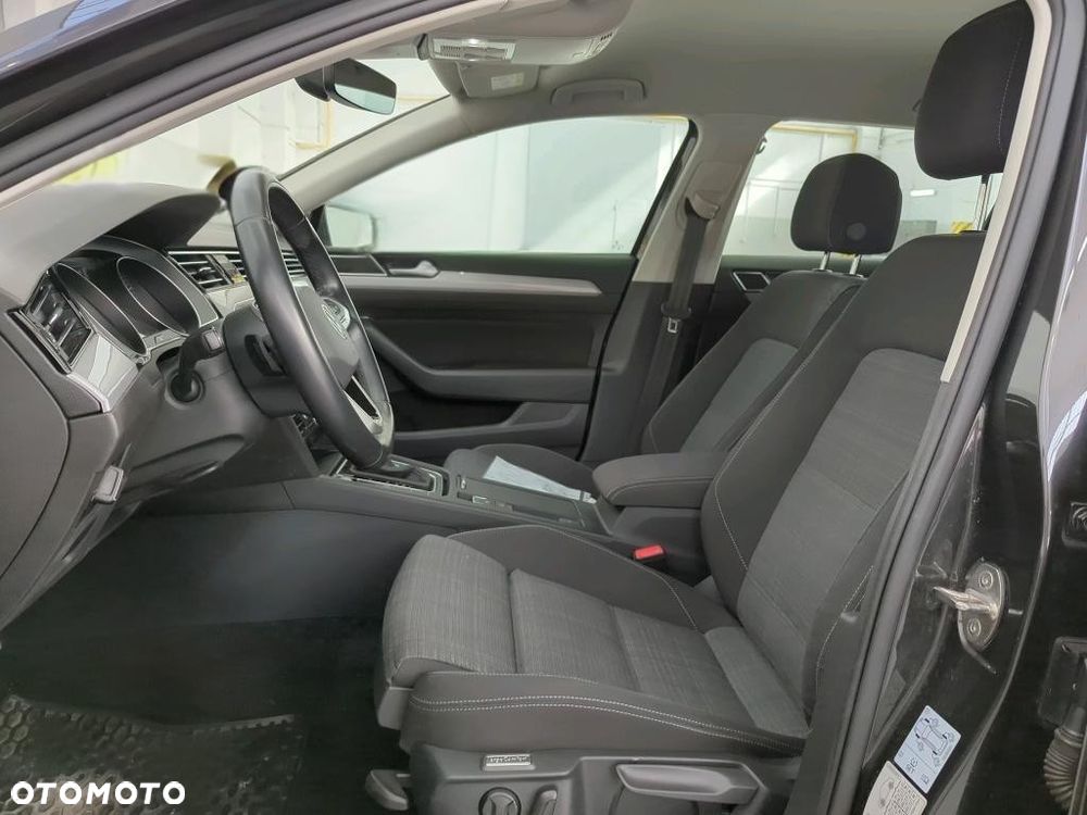 Volkswagen Passat 2.0 TSI Elegance DSG - 3
