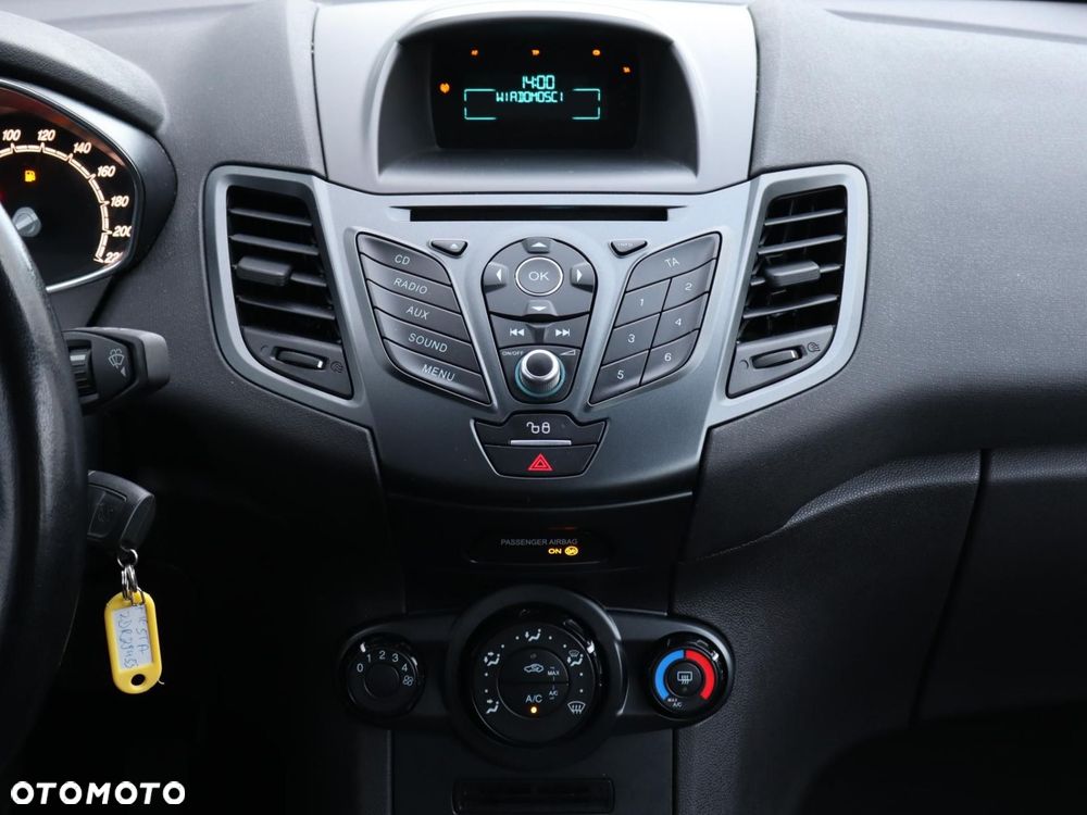 Ford Fiesta 1.25 Trend - 13