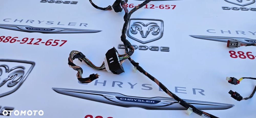 Dodge Durango III LIFT 2021-2025 Kompletna instalacja klapy bagażnika Wiązka klapy Przewód elektryczny P68401347AB - 4