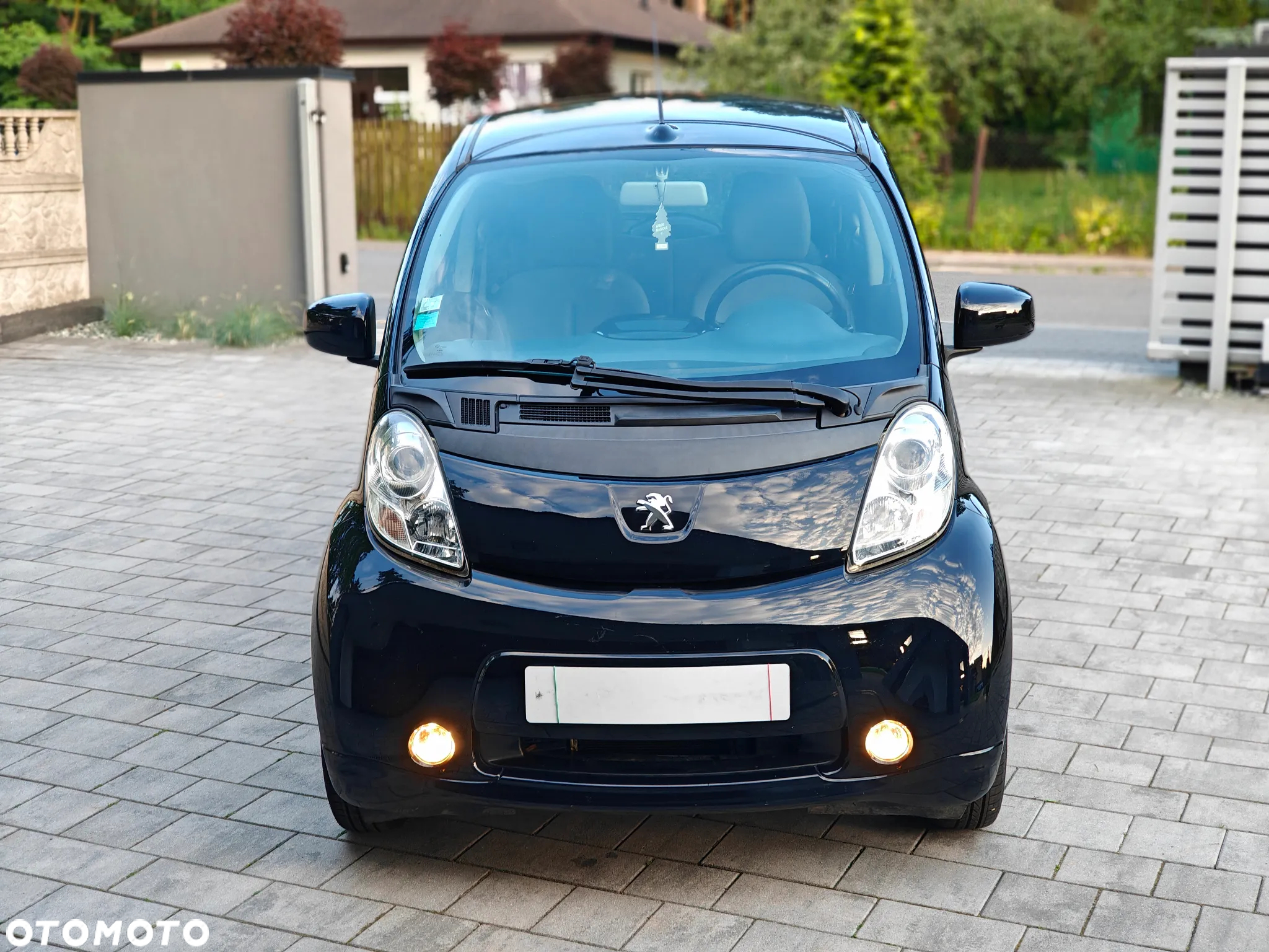 Peugeot iOn Standard - 2